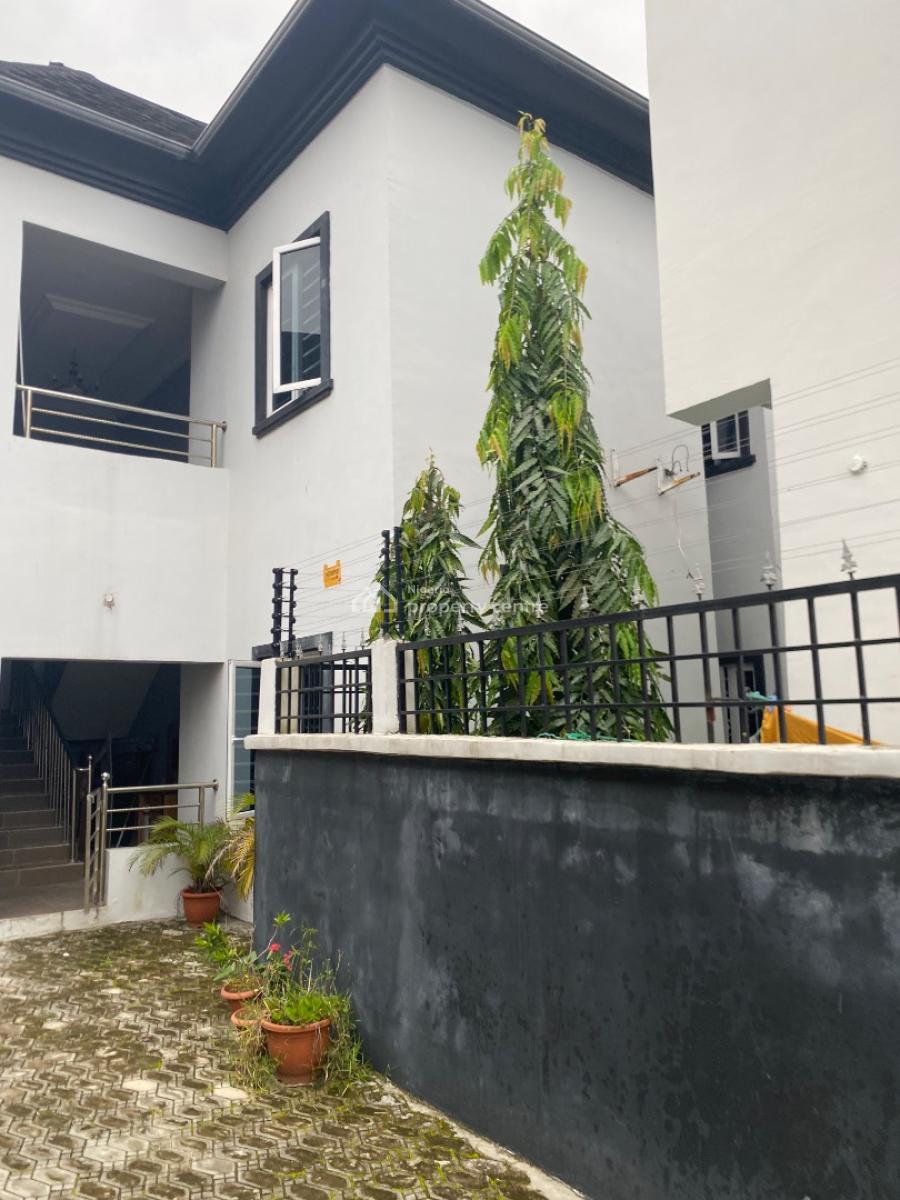Well Maintained 2bedroom Flat, Ogunfayo, Awoyaya, Ibeju Lekki, Lagos, Flat / Apartment for Rent