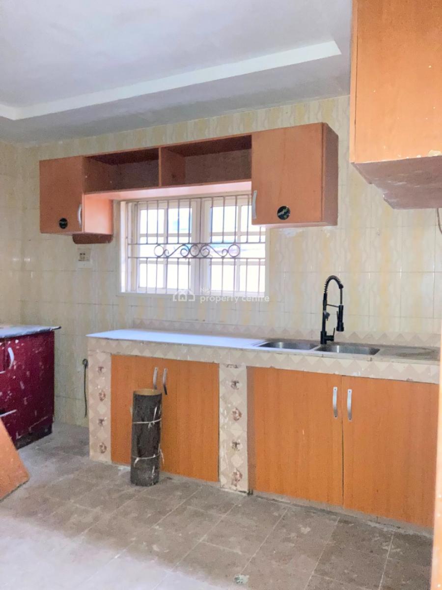 Beautiful and Spacious Newly Renovated 3 Bedroom Flat All Room Ensuite, Beautiful Well Secured Estate in Maryland Ikeja, Maryland, Lagos, Flat / Apartment for Rent