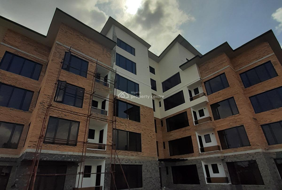 Serviced 3 Bedroom En-suite Flat with an Enclosed Fitted Kitchen, Cook, Lekki Phase 1, Lekki, Lagos, Flat / Apartment for Rent