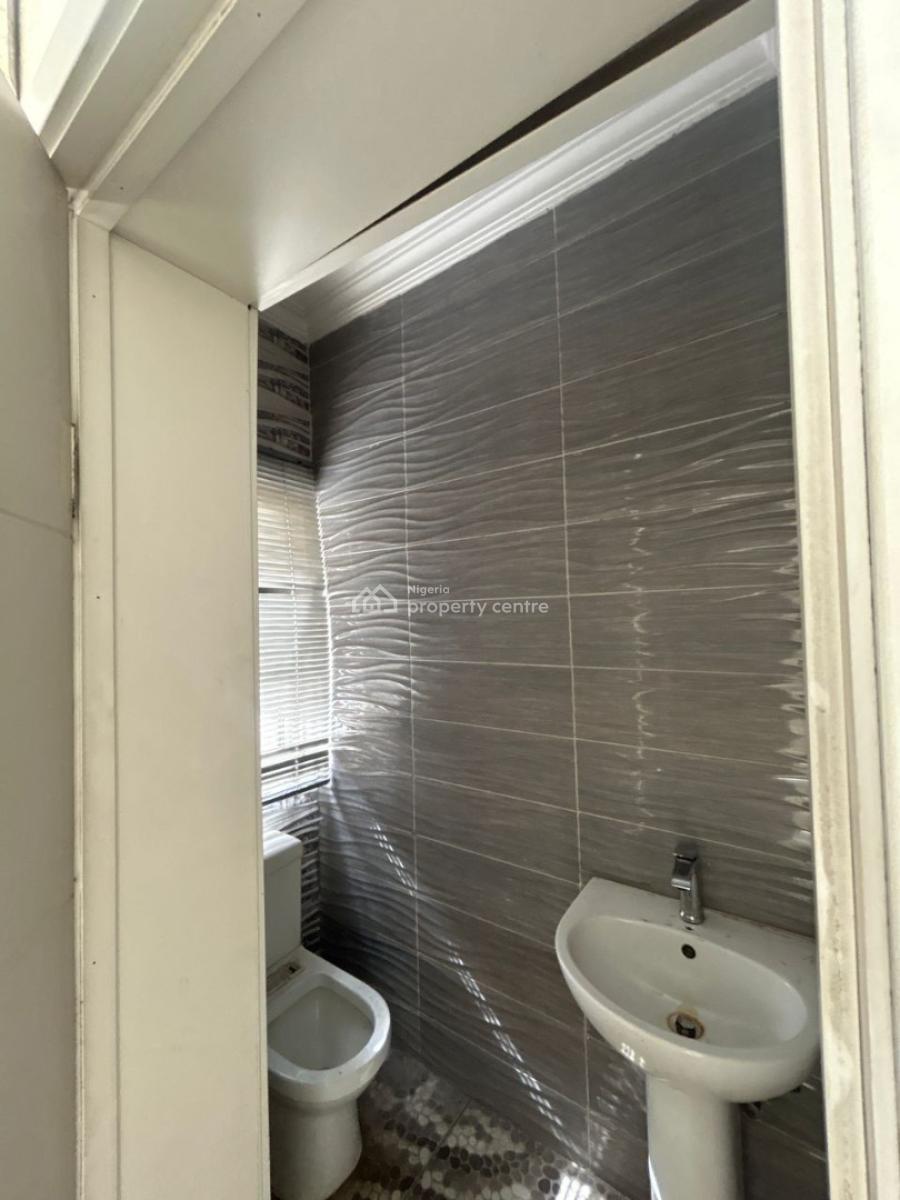 Luxurious and Spacious Flats at Lekki Phase 1, Lekki Phase 1, Lekki Phase 1, Lekki, Lagos, Flat / Apartment for Rent
