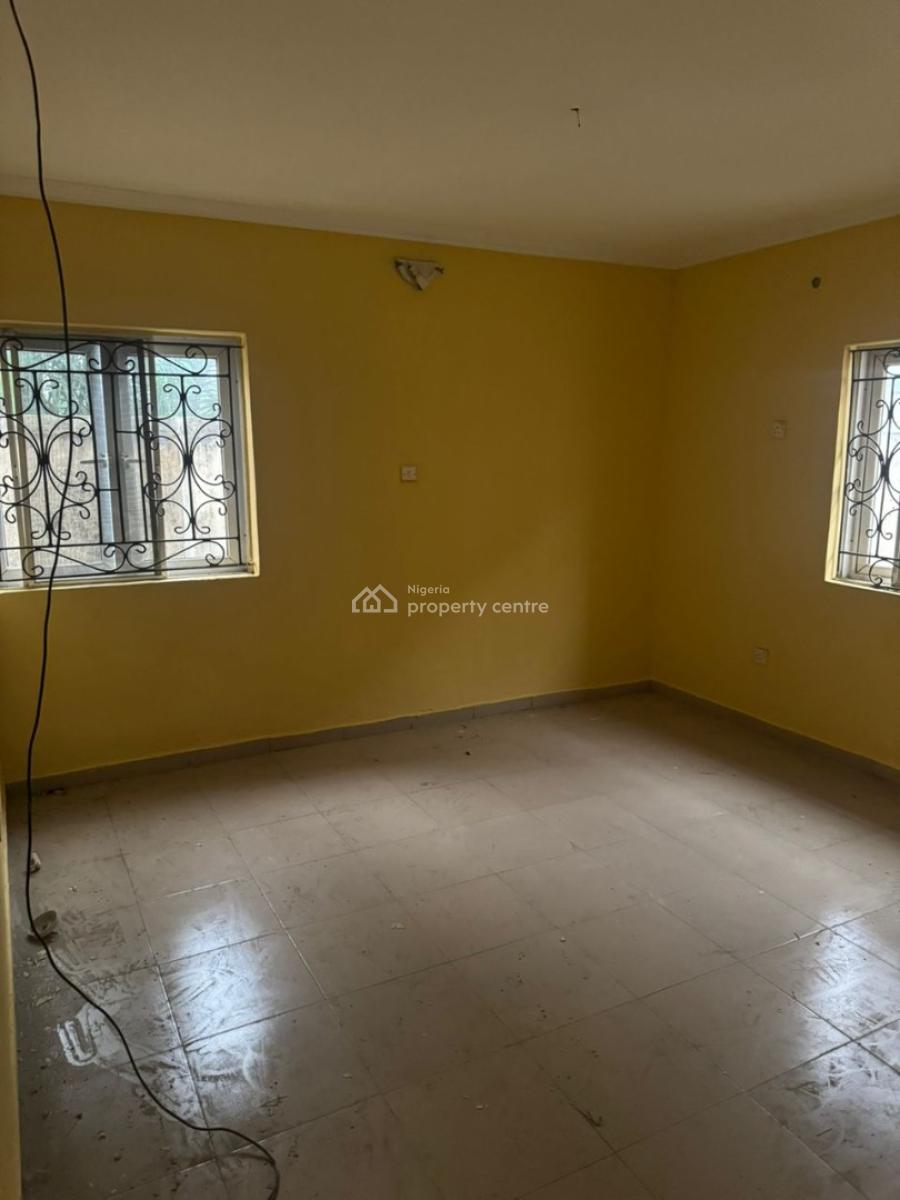 Newly Renovated & Well-finished 3-bedroom Flat in Ebute, Ikorodu, Fakoyabi Street Off Igbogbo Road, Ikorodu, Ebute, Ikorodu, Lagos, Flat / Apartment for Rent