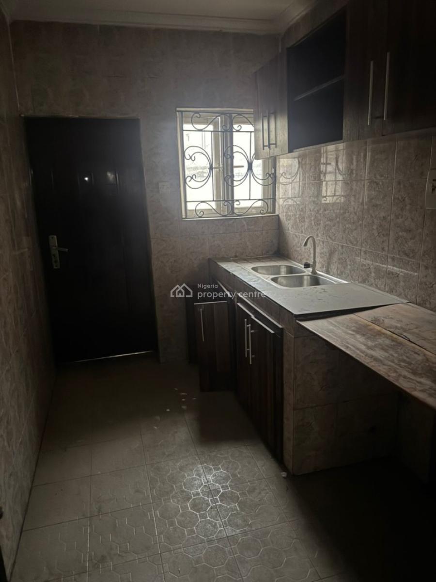 Newly Renovated & Well-finished 3-bedroom Flat in Ebute, Ikorodu, Fakoyabi Street Off Igbogbo Road, Ikorodu, Ebute, Ikorodu, Lagos, Flat / Apartment for Rent