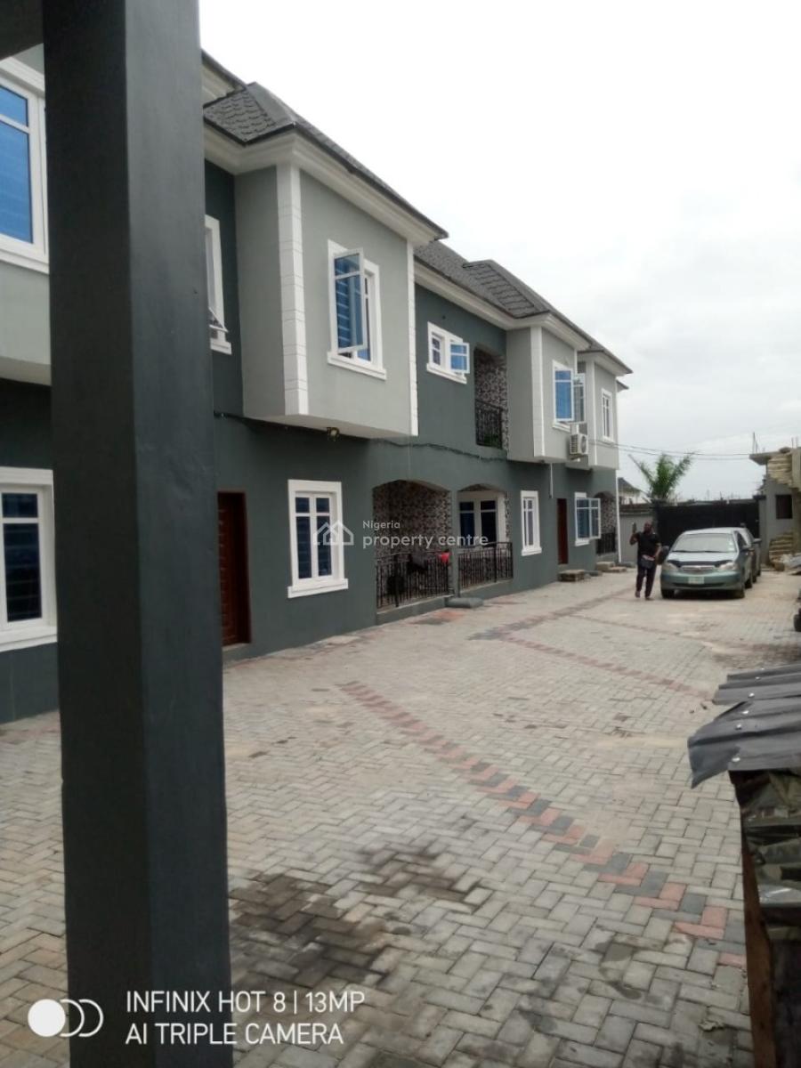 Nice and Spacious Room.and Parlour Self Contained Ensuite, Abijo Gra, Abijo, Lekki, Lagos, Mini Flat (room and Parlour) for Rent