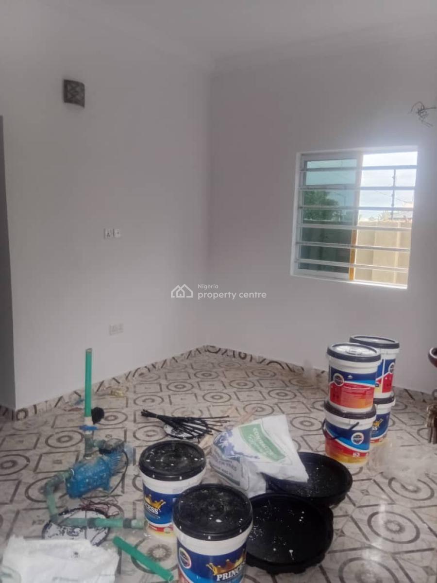 Standard Room Self Con, Igando, Baba Adisa, Ibeju Lekki, Lagos, Self Contain (single Rooms) for Rent