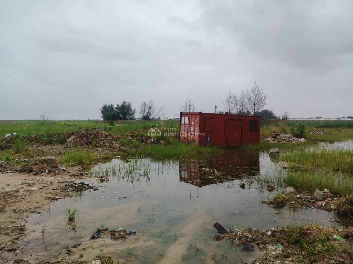 10000 Sq Mts Fenced Parcel of Land, Along Chevron Drive, Lekki, Lagos, Residential Land for Sale