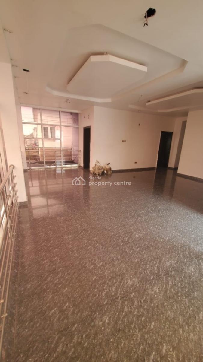 Lovely and Spacious 3bedroom Apartment in a Serene Location, Orchid Road, Lekki, Lagos, Lekki, Lagos, Flat / Apartment for Rent