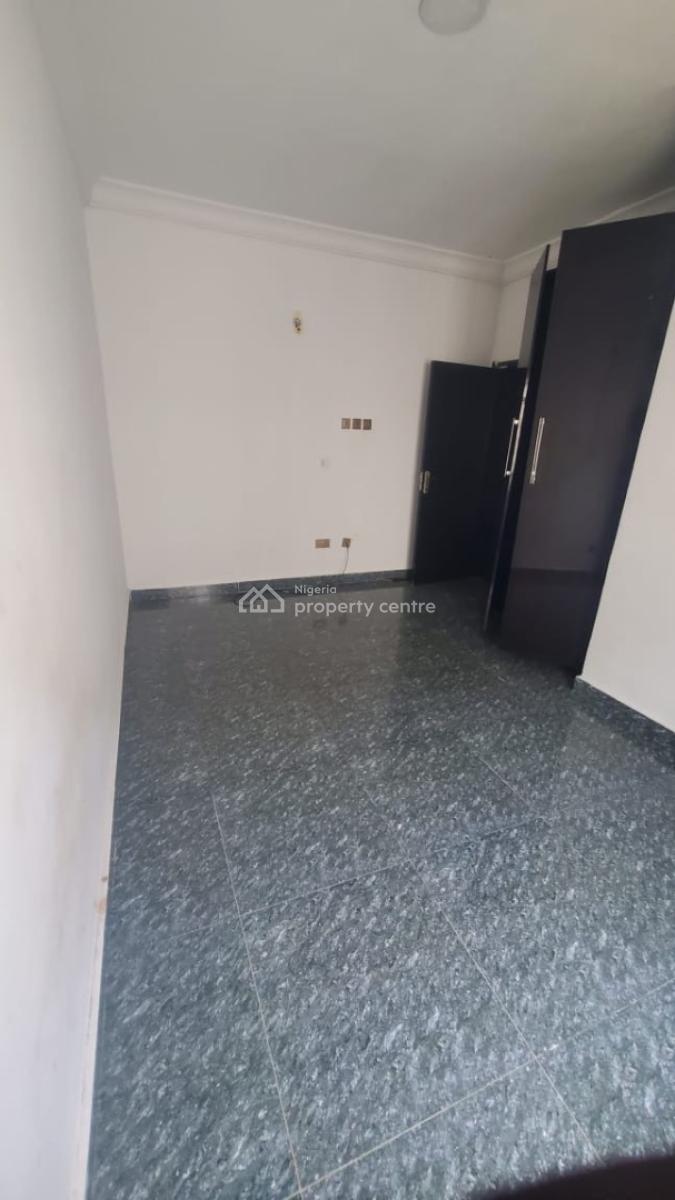 Lovely and Spacious 3bedroom Apartment in a Serene Location, Orchid Road, Lekki, Lagos, Lekki, Lagos, Flat / Apartment for Rent