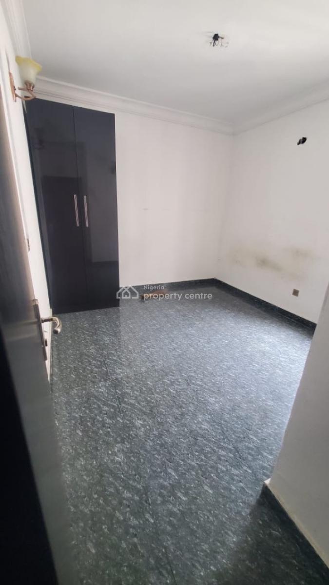 Lovely and Spacious 3bedroom Apartment in a Serene Location, Orchid Road, Lekki, Lagos, Lekki, Lagos, Flat / Apartment for Rent