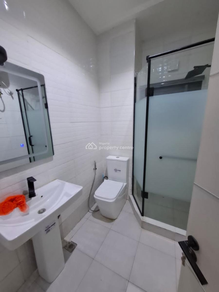 Smart and Standard 3 Bedroom Apartment, Maitama District, Abuja, Flat / Apartment for Sale
