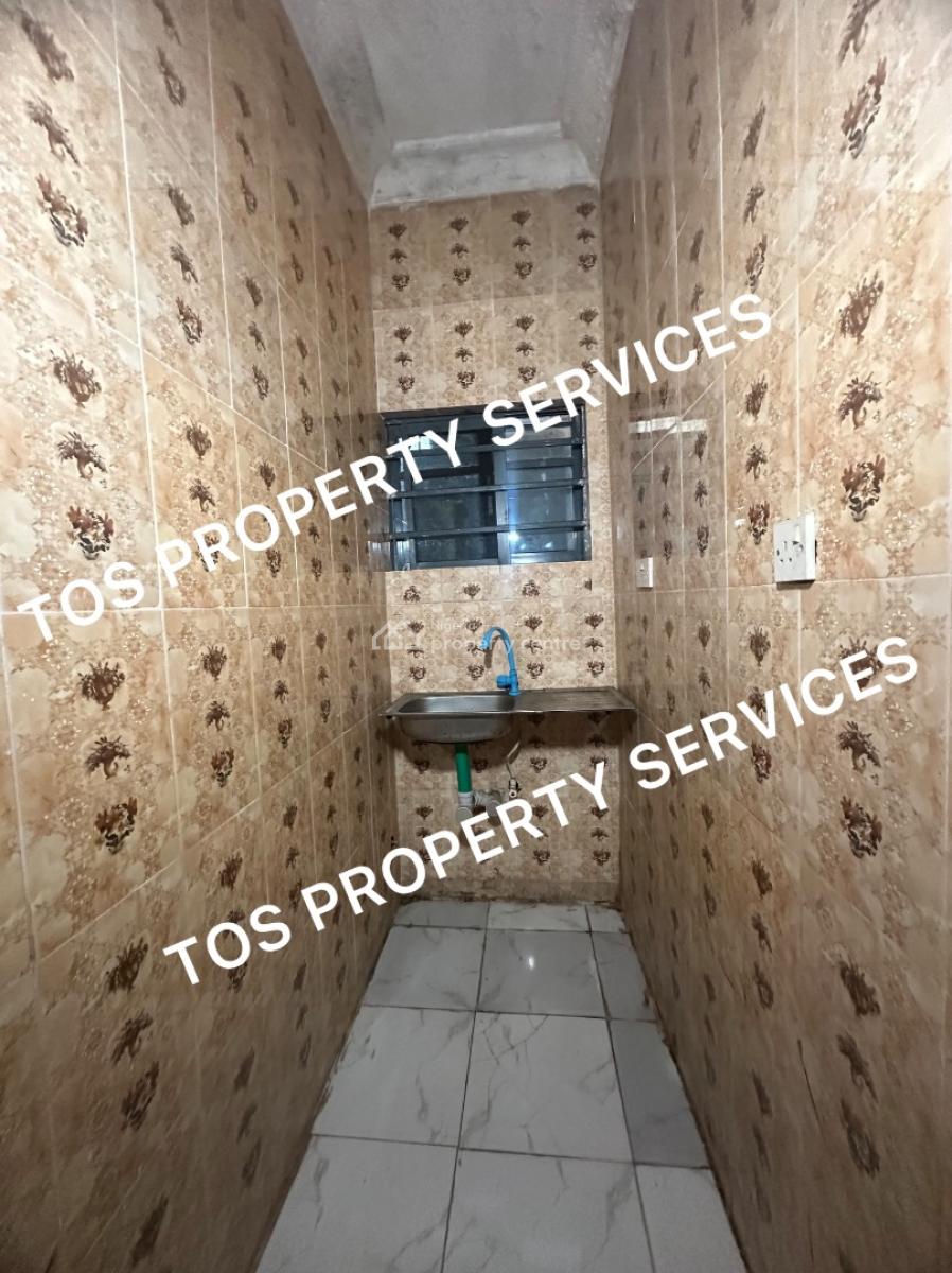 Standard 1 Room Self-contained Flat, Alagomeji-sabo, Yaba, Lagos, Sabo, Yaba, Lagos, Self Contain (single Rooms) for Rent