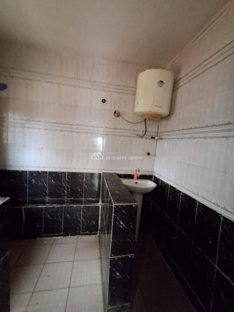 a Lovely 2bedroom Apartment in a Serene Area, Badore Road, Ajah, Lagos, Flat / Apartment for Rent