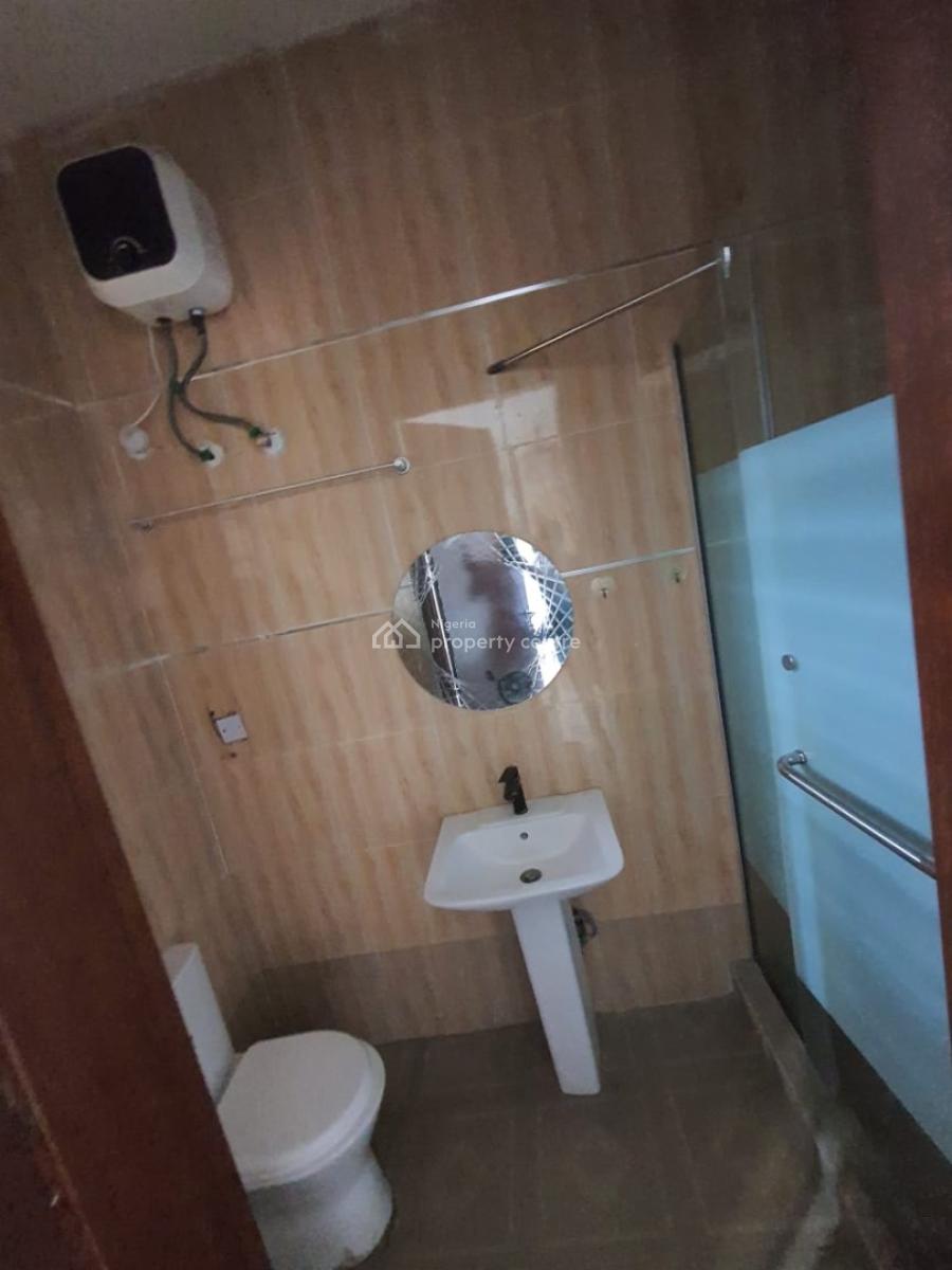 Beautiful 2 Bedroom Apartment, Chevron Alternative, Lekki, Lagos, Flat / Apartment for Rent