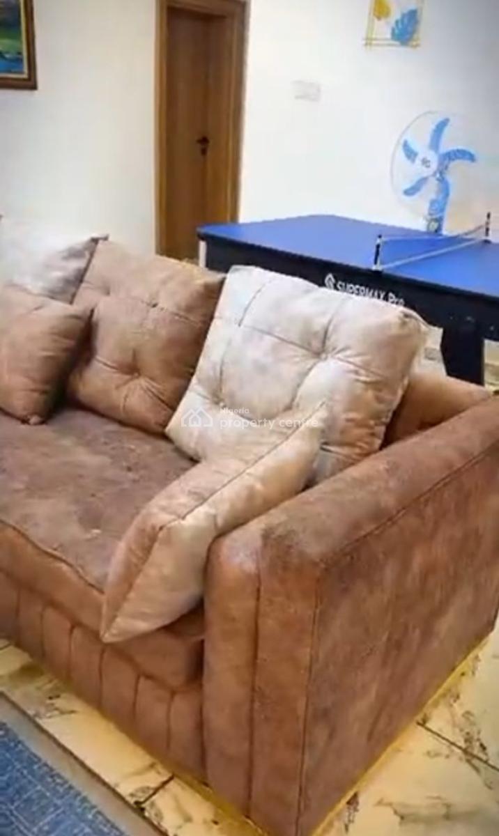 Furnished 2bedroom Flat in Jahi, Jahi, Abuja, Block of Flats for Sale