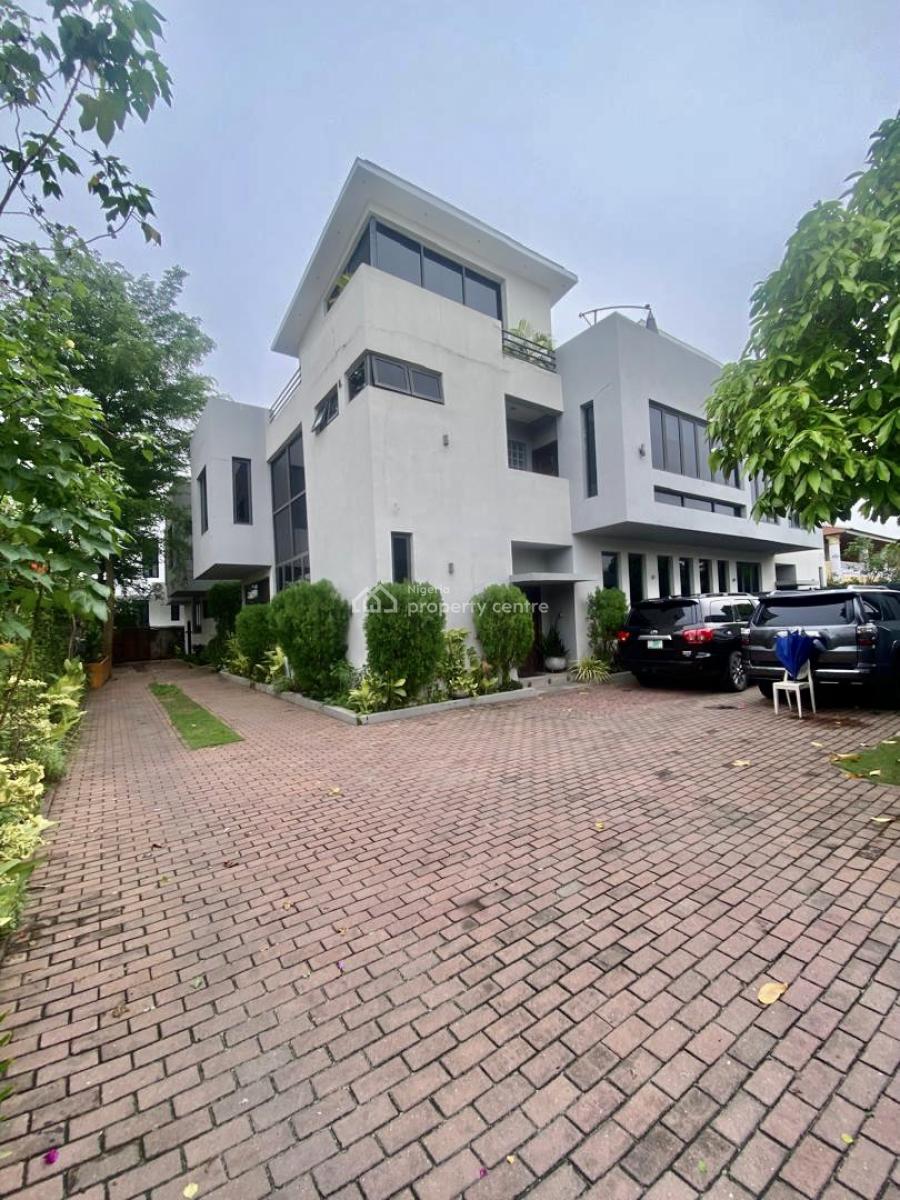 Exquisite Spacious 4 Bedroom Terrace Duplex, Lekki Phase 1, Lekki, Lagos, Terraced Duplex for Rent