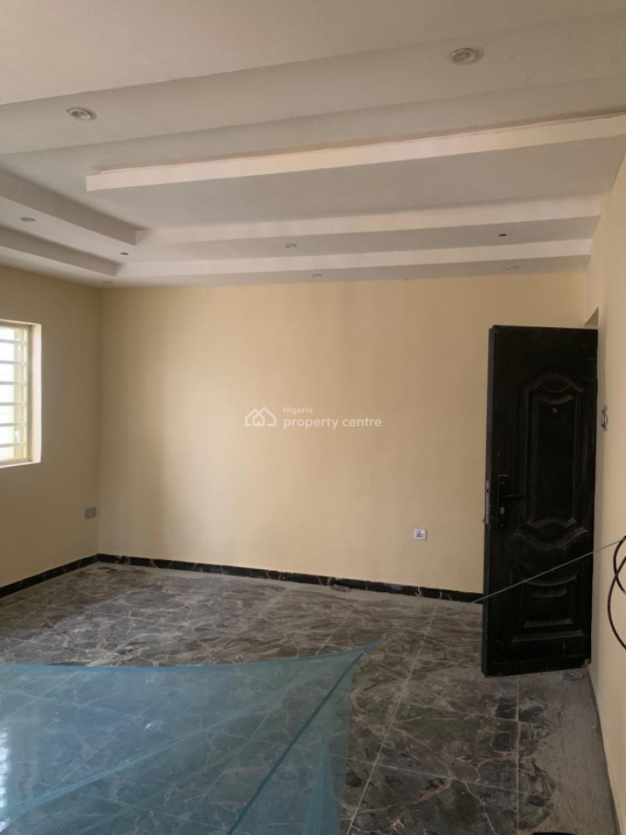 Luxury 2 Bedroom Flat, Gra Phase 1, Magodo, Lagos, Flat / Apartment for Rent