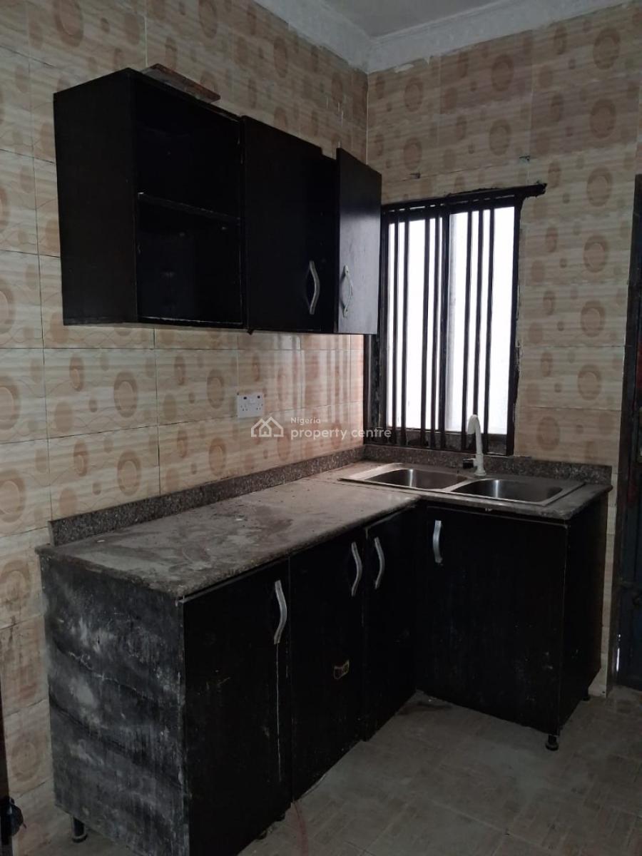 a Lovely 2bedroom Apartment -- 1 Unit, Badore, Ajah, Lagos, Flat / Apartment for Rent