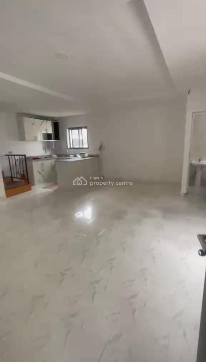 Unit 3, Newly Renovated 2 Bedroom Maisonette with Open Fitted Kitchen, Osapa London, Lekki, Lagos, Flat / Apartment for Rent