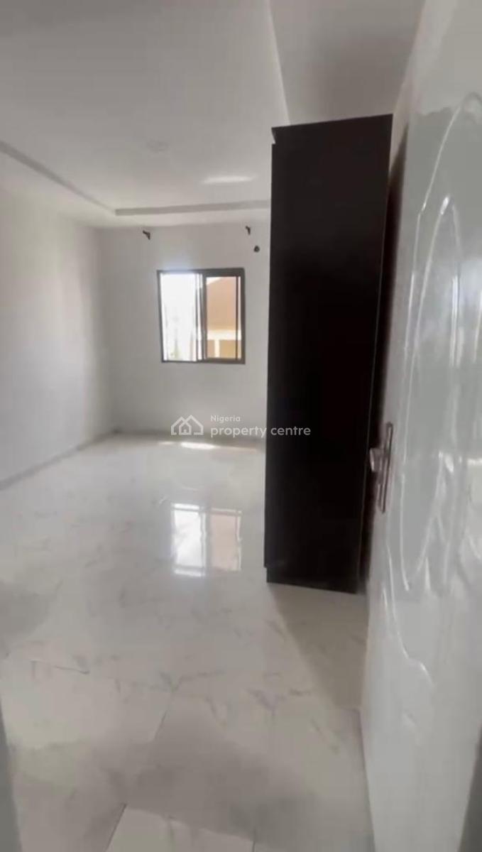 Unit 3, Newly Renovated 2 Bedroom Maisonette with Open Fitted Kitchen, Osapa London, Lekki, Lagos, Flat / Apartment for Rent