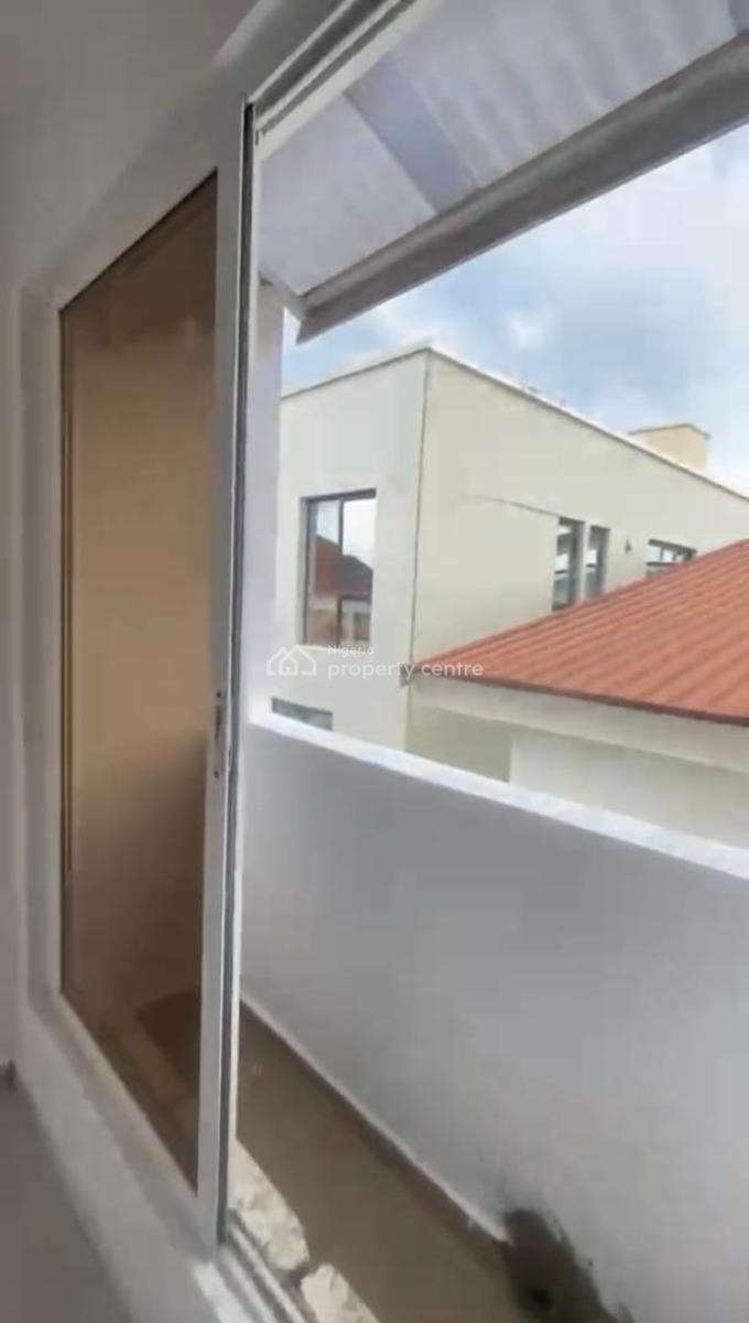 Unit 3, Newly Renovated 2 Bedroom Maisonette with Open Fitted Kitchen, Osapa London, Lekki, Lagos, Flat / Apartment for Rent