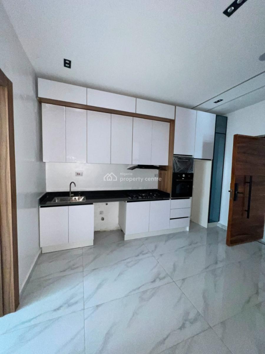 1 Bedroom Apartment with Pool, Gym, Elevator in Secured Estate, Victoria Island (vi), Lagos, Flat / Apartment for Sale