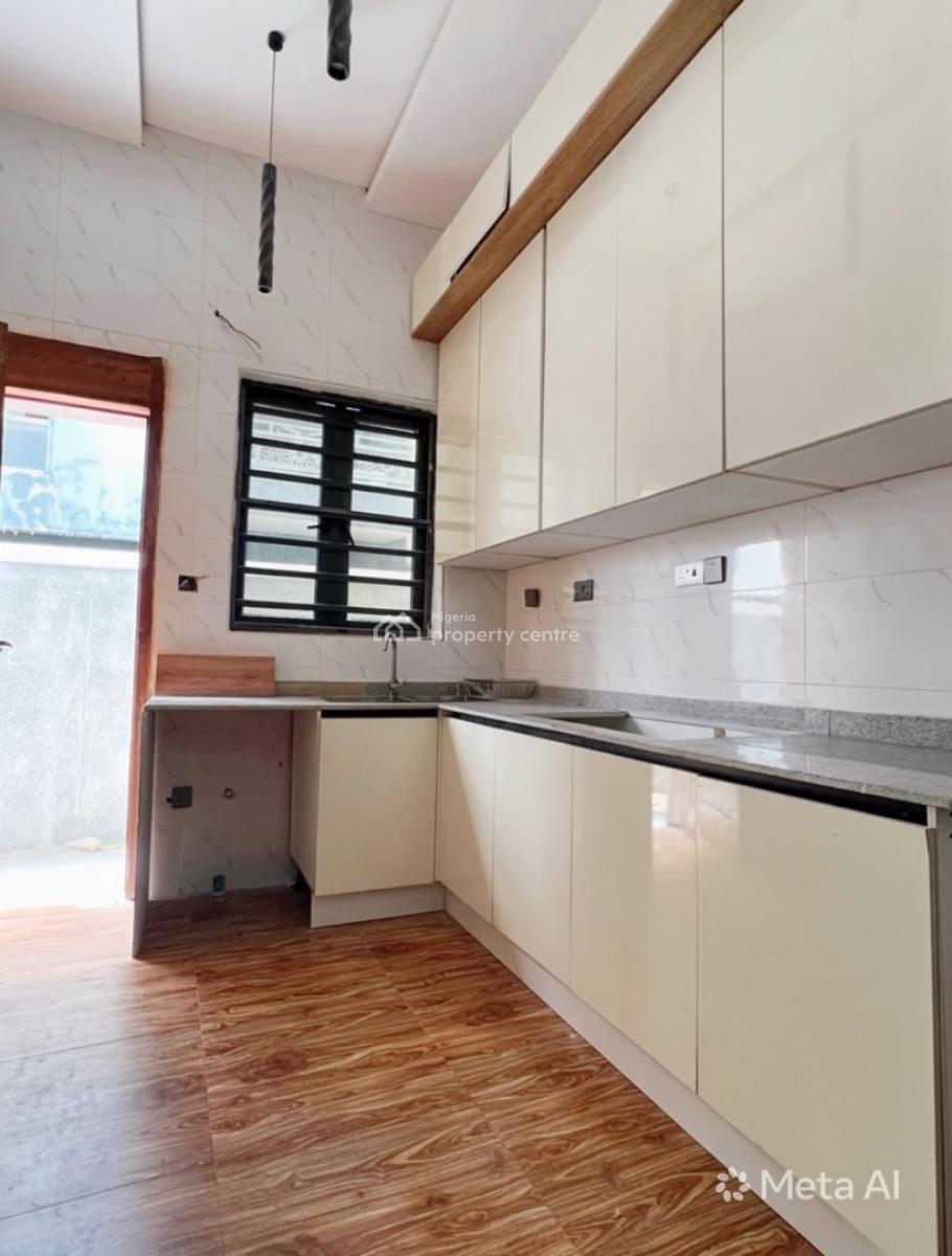 4 Bedroom Terrace, Ologolo, Lekki, Lagos, Terraced Duplex for Rent