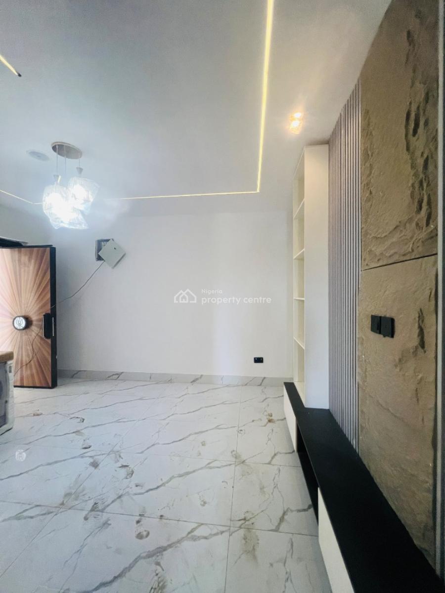 1 Bedroom Apartment with Elevator Access, Lekki Phase 1, Lekki Phase 1, Lekki, Lagos, Flat / Apartment for Sale