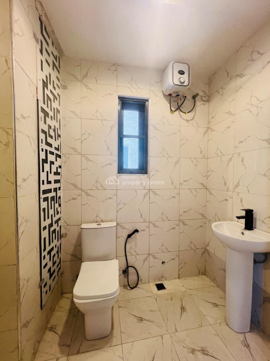 1 Bedroom Apartment with Elevator Access, Lekki Phase 1, Lekki Phase 1, Lekki, Lagos, Flat / Apartment for Sale