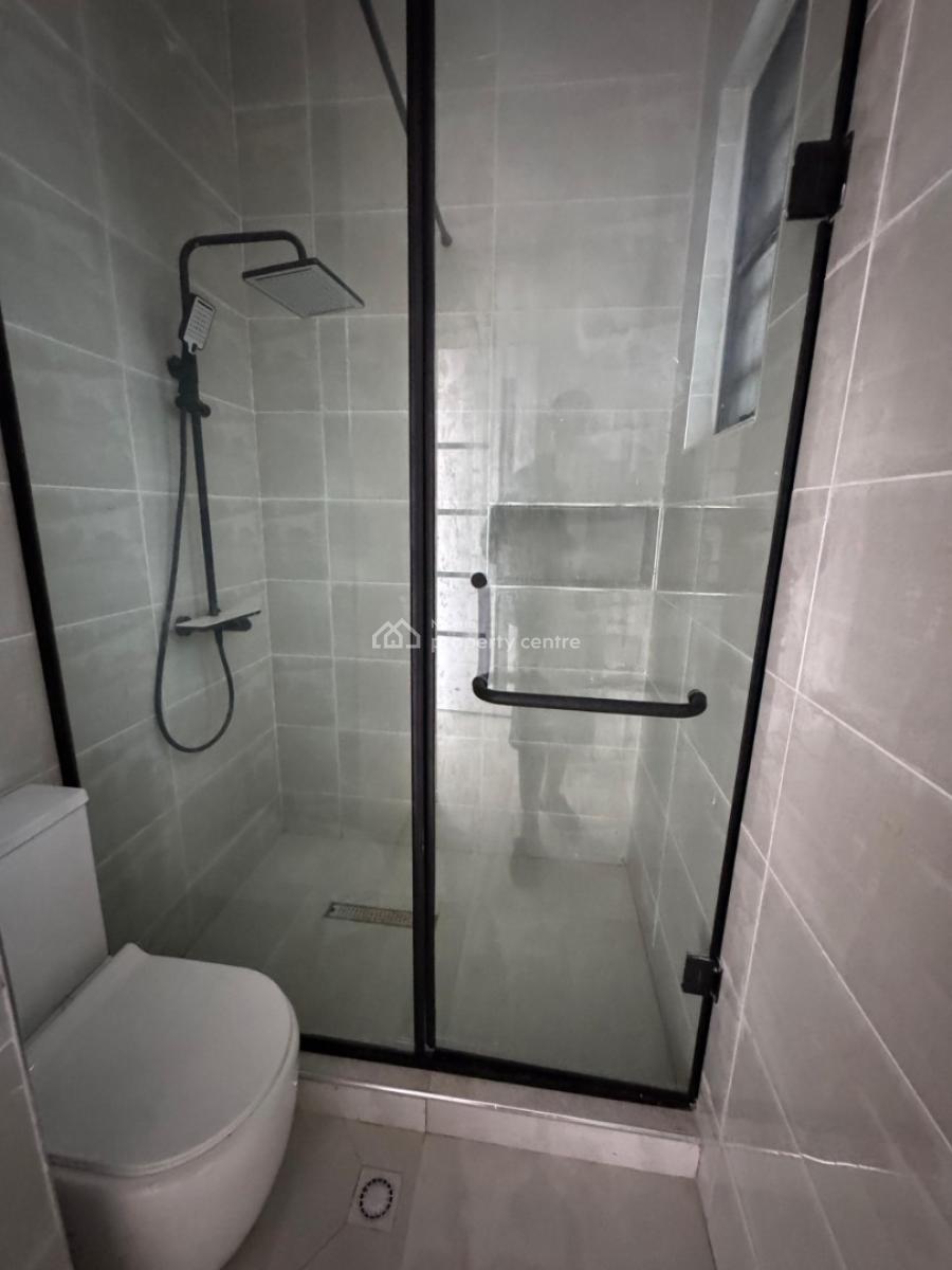 Luxury Standard 3 Bedroom Apartment + Bq, Lekki Phase 1, Lekki, Lagos, Flat / Apartment for Sale