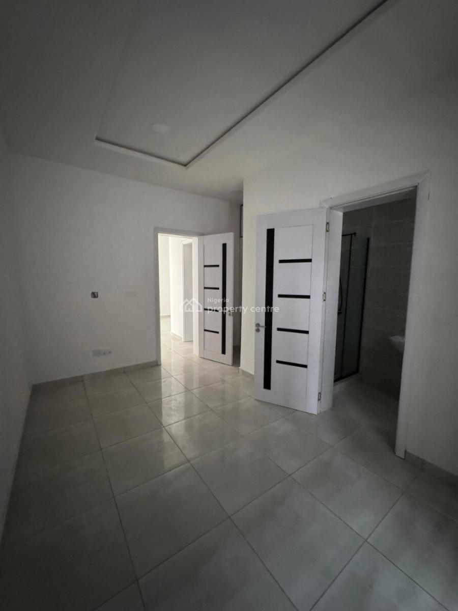 Luxury Standard 3 Bedroom Apartment + Bq, Lekki Phase 1, Lekki, Lagos, Flat / Apartment for Sale