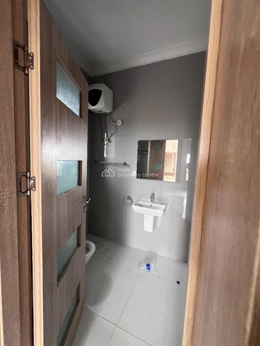 a Standard 2bedroom Flat, By Abraham Adesunya, Lekki Phase 2, Lekki, Lagos, Flat / Apartment for Rent