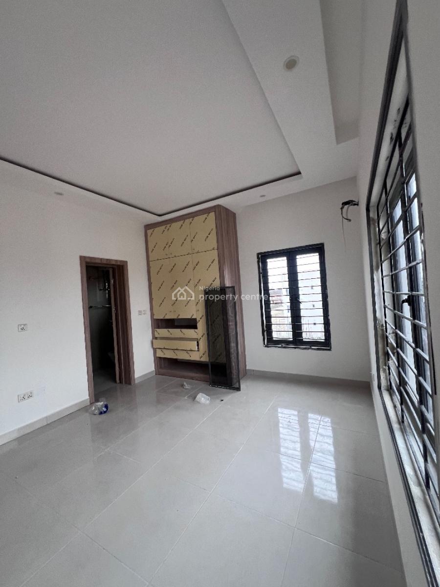 a Standard 2bedroom Flat, By Abraham Adesunya, Lekki Phase 2, Lekki, Lagos, Flat / Apartment for Rent
