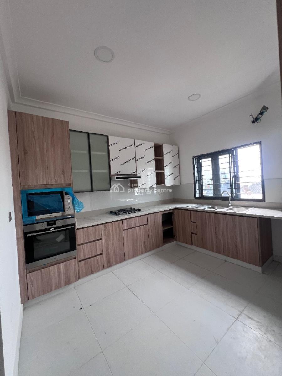 a Standard 2bedroom Flat, By Abraham Adesunya, Lekki Phase 2, Lekki, Lagos, Flat / Apartment for Rent