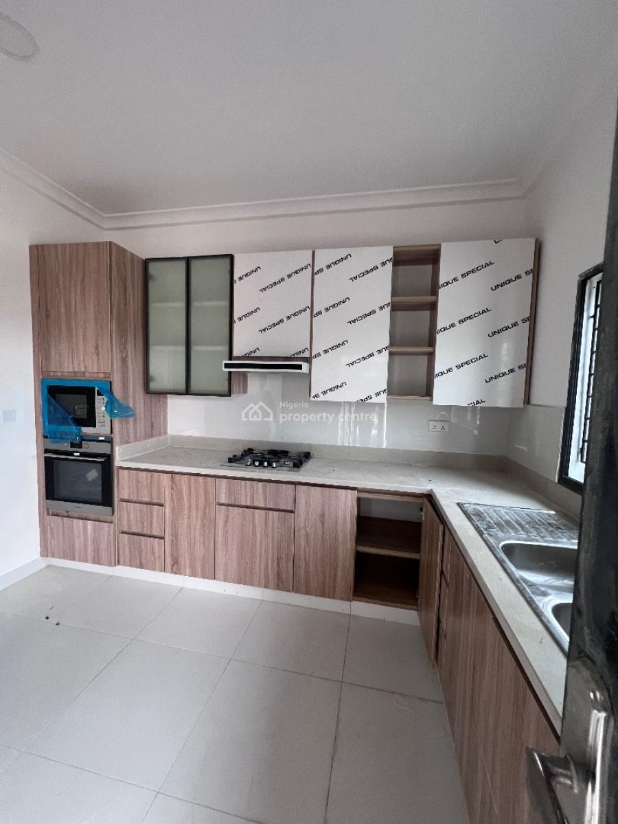 a Standard 2bedroom Flat, By Abraham Adesunya, Lekki Phase 2, Lekki, Lagos, Flat / Apartment for Rent