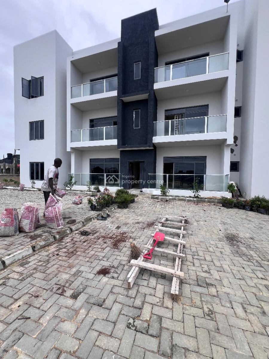 a Standard 2bedroom Flat, By Abraham Adesunya, Lekki Phase 2, Lekki, Lagos, Flat / Apartment for Rent