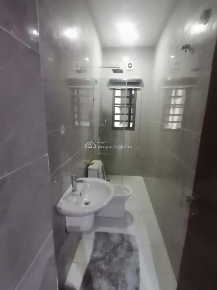 Brand New Serviced 2bed Flat +gym, Lift, Lounge, Gym, Pool, Lekki Phase 1, Lekki, Lagos, Flat / Apartment for Rent
