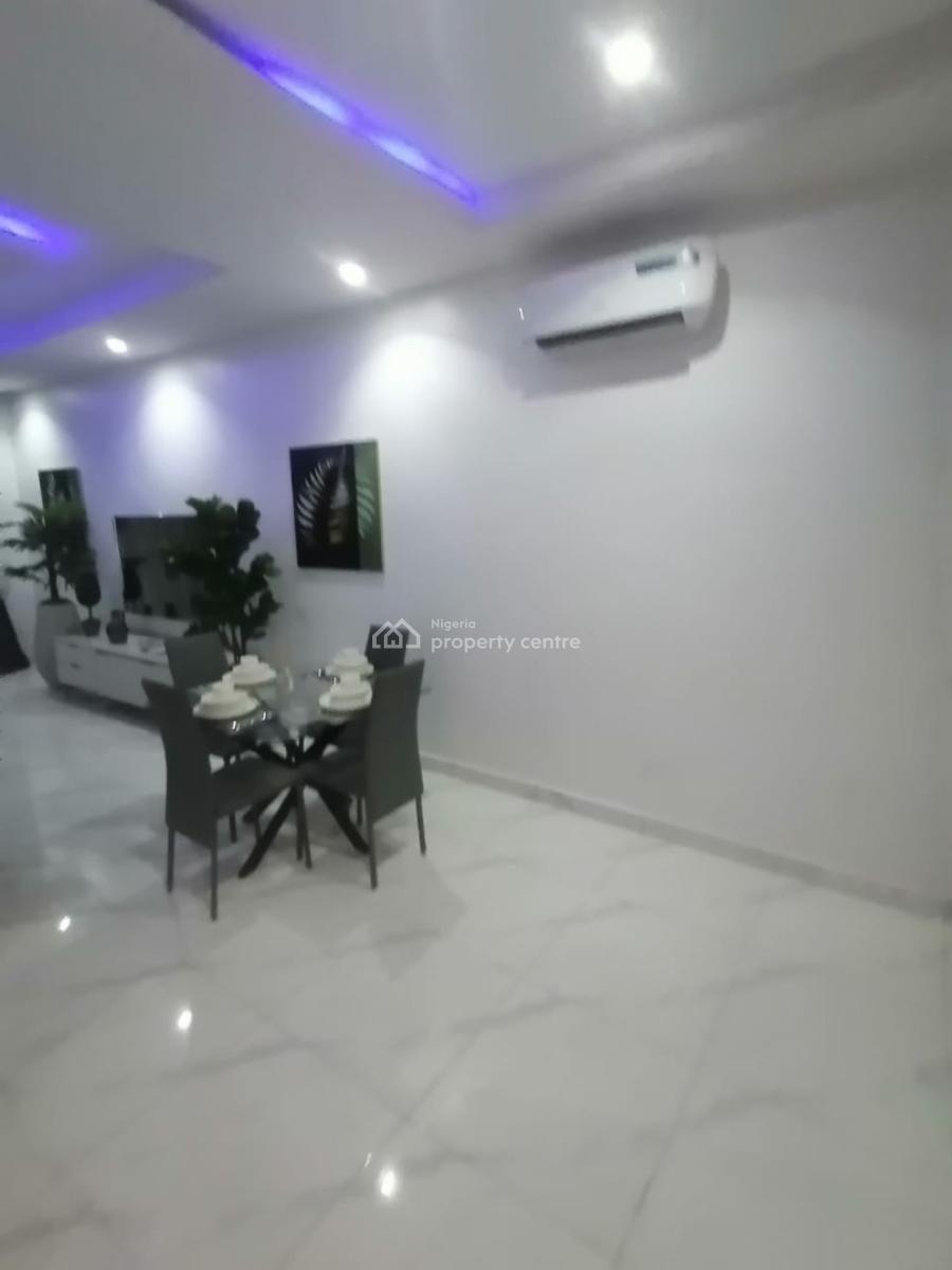 Brand New Serviced 2bed Flat +gym, Lift, Lounge, Gym, Pool, Lekki Phase 1, Lekki, Lagos, Flat / Apartment for Rent
