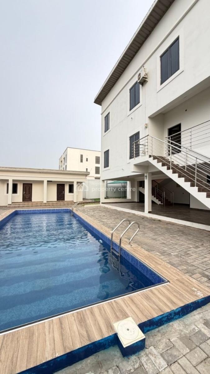 5‑bedroom Detached Residence, Guzape District, Abuja, Detached Duplex for Sale