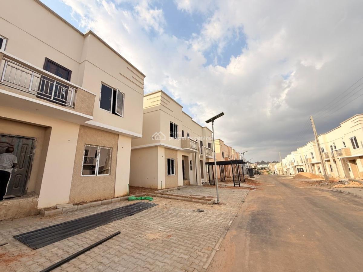 4bedroom Terrace with Bq, Kukwaba, Abuja, Terraced Duplex for Sale