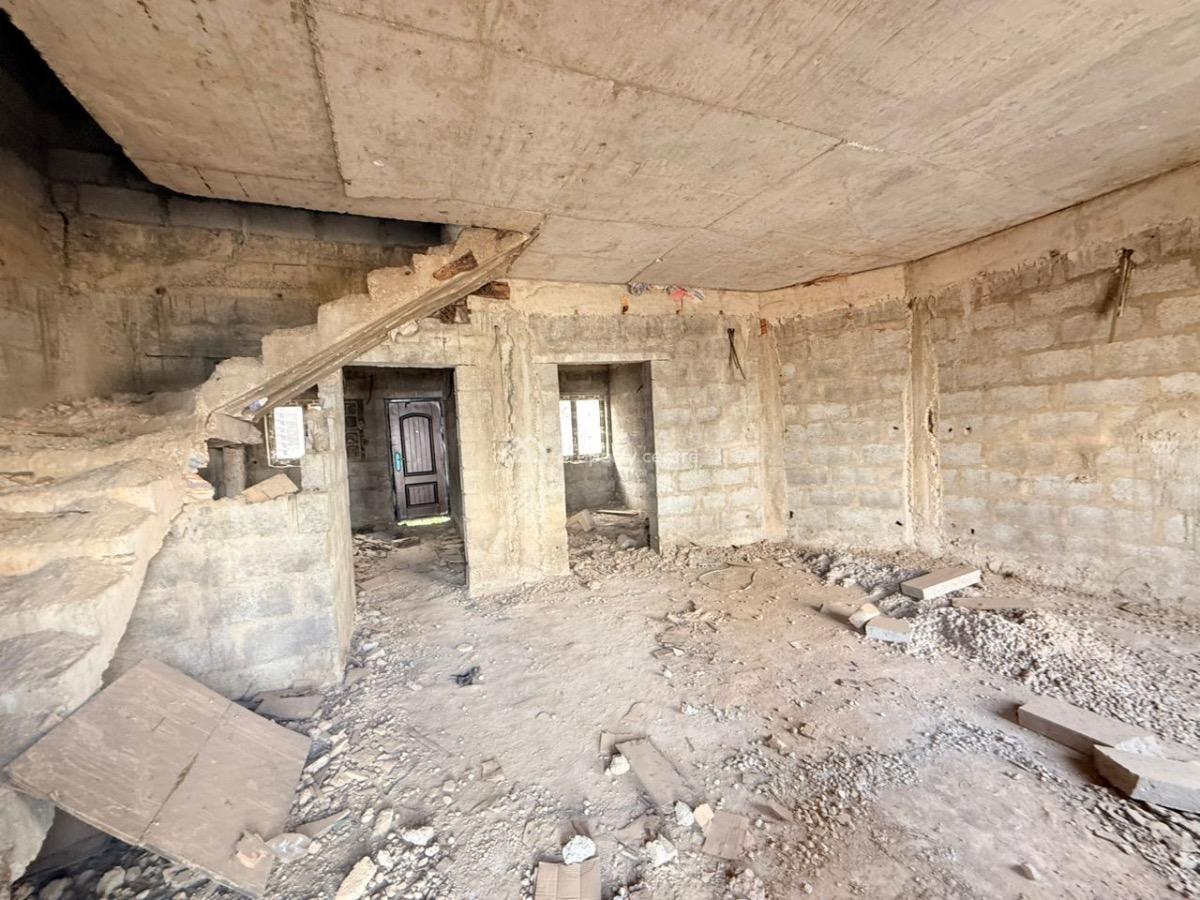 4bedroom Terrace with Bq, Kukwaba, Abuja, Terraced Duplex for Sale