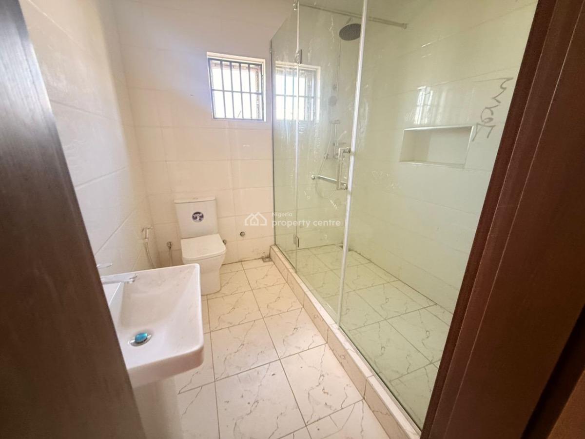 4bedroom Terrace with Bq, Kukwaba, Abuja, Terraced Duplex for Rent