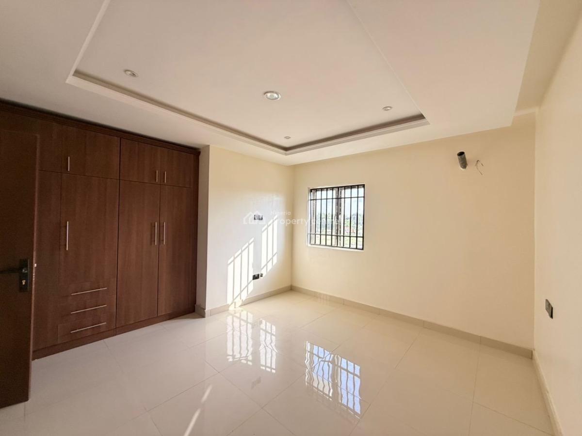 4bedroom Terrace with Bq, Kukwaba, Abuja, Terraced Duplex for Rent