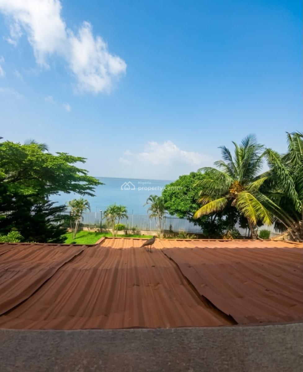 4bedroom Waterfront Townhouse with Gym and Swimming Pool, Lekki Phase 1, Lekki, Lagos, House for Rent