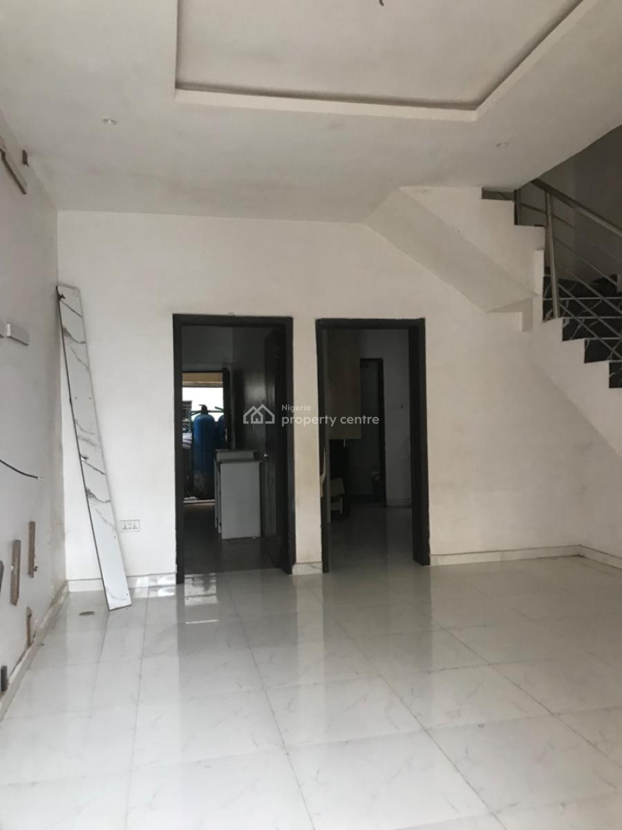 Luxury 3 Bedroom Terrace Duplex with Excellent Facility, Ikota, Lekki, Lagos, Terraced Duplex for Rent