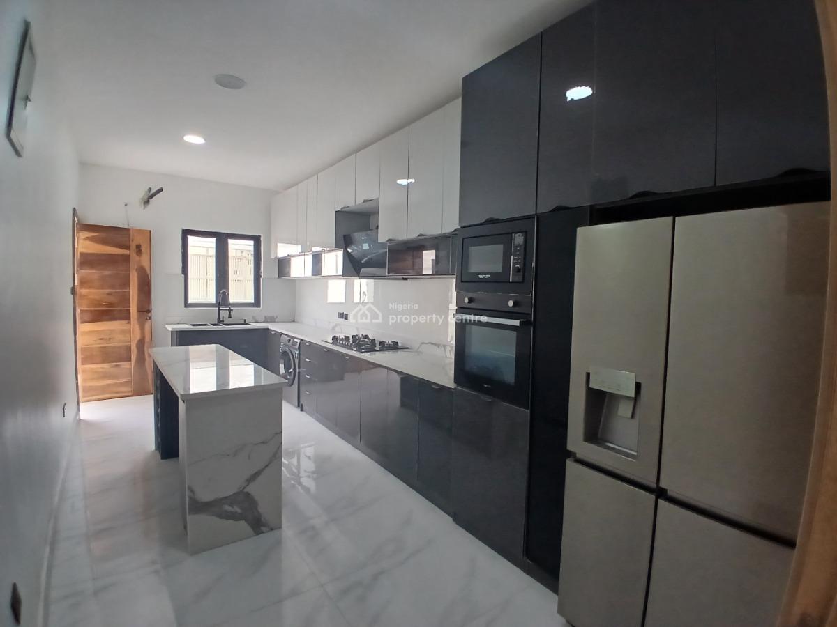 Spacious Luxury 2 Bedroom Apartment + Bq, Lekki, Lekki Phase 1, Lekki, Lagos, Flat / Apartment for Sale