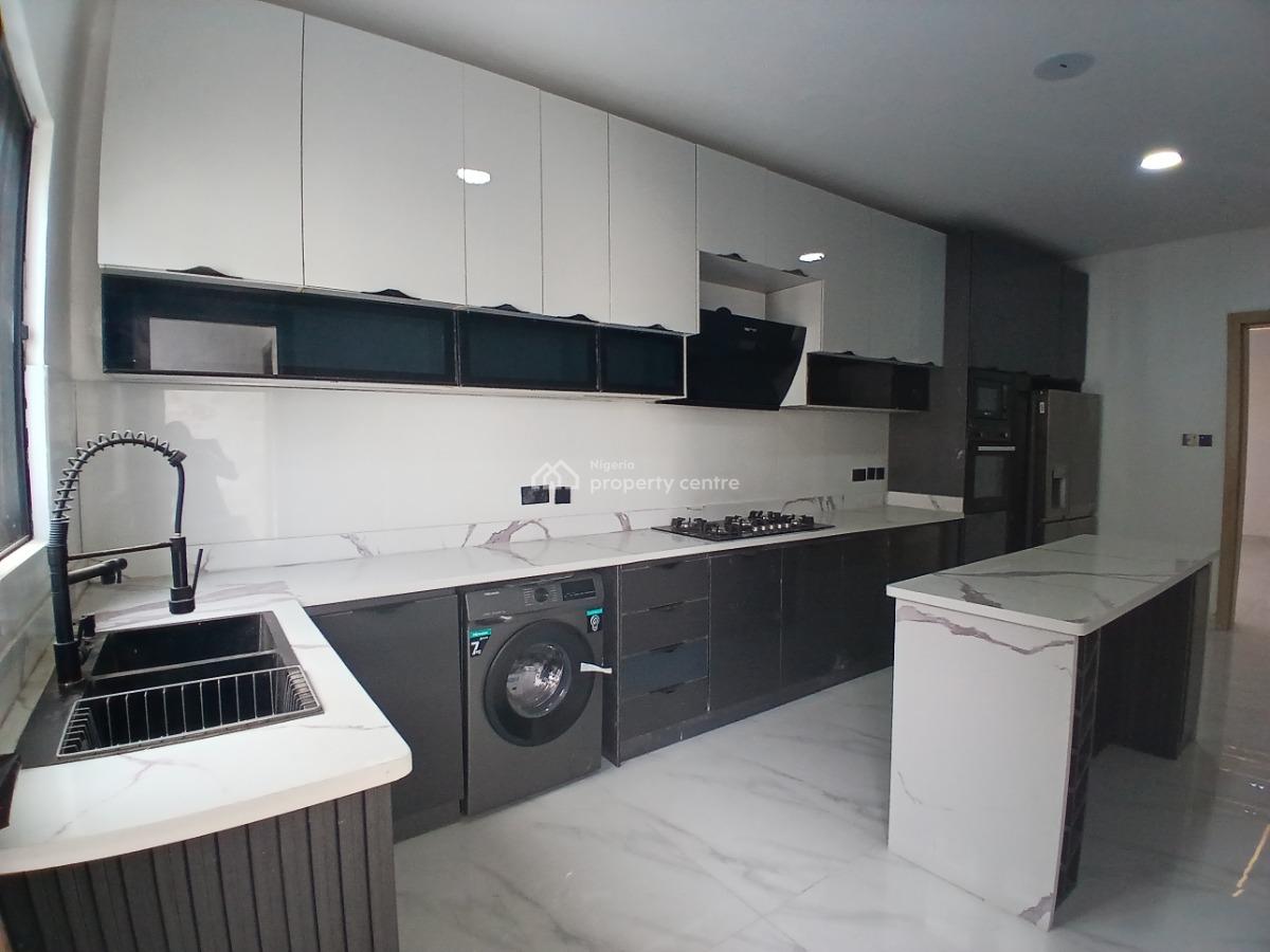 Spacious Luxury 2 Bedroom Apartment + Bq, Lekki, Lekki Phase 1, Lekki, Lagos, Flat / Apartment for Sale