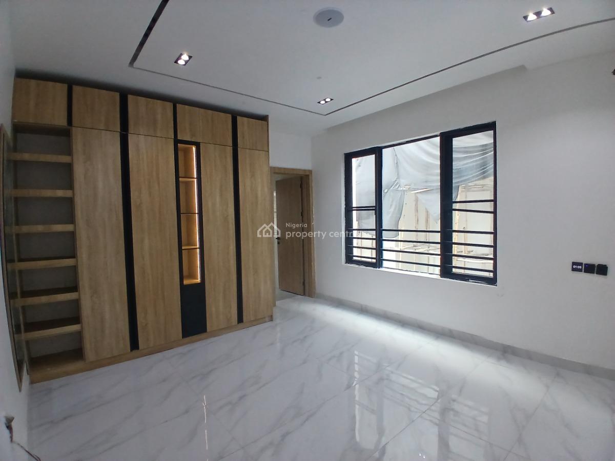 Spacious Luxury 2 Bedroom Apartment + Bq, Lekki, Lekki Phase 1, Lekki, Lagos, Flat / Apartment for Sale