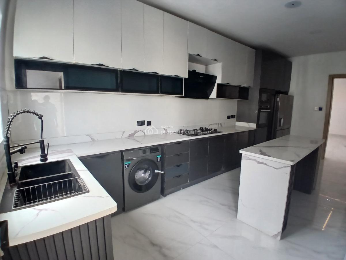 Spacious Luxury 2 Bedroom Apartment + Bq, Lekki, Lekki Phase 1, Lekki, Lagos, Flat / Apartment for Sale