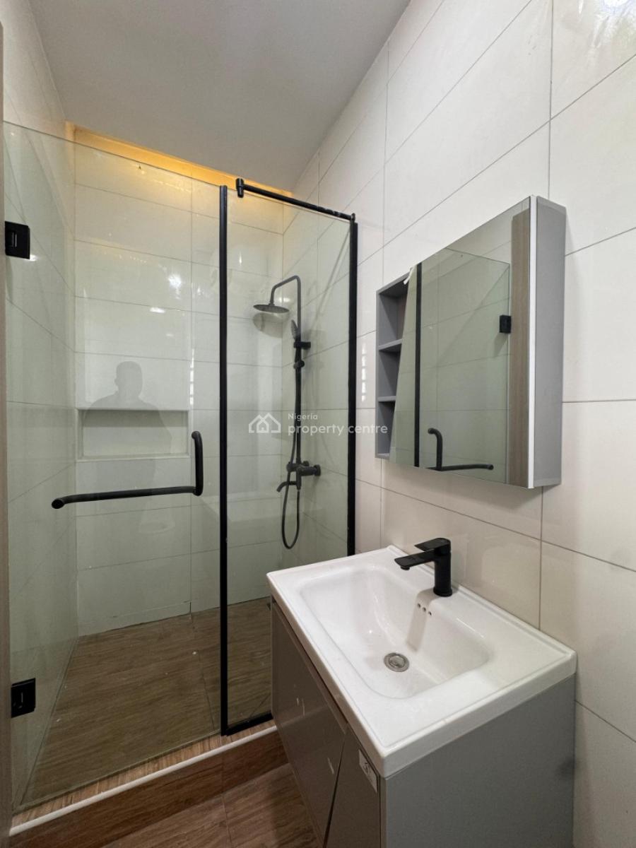 Spacious Stunning 3 Bedroom Furnished Apartment, Lekki, Lekki Phase 1, Lekki, Lagos, Flat / Apartment for Sale