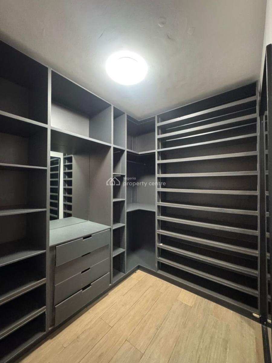 Beautiful 4 Bedroom Terrace, Lekki Phase 1, Lekki, Lagos, Flat / Apartment for Rent