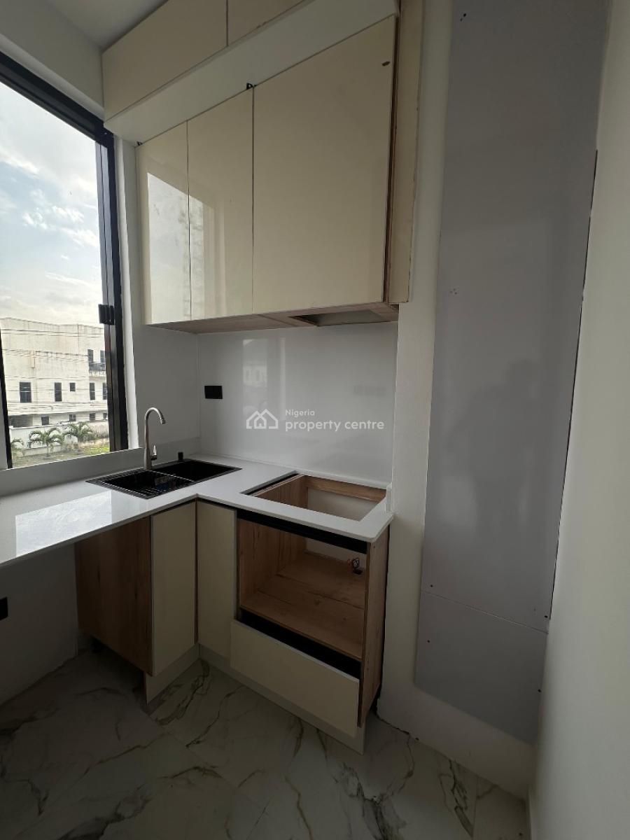 1bedroom Apartment with Elevator &swimming Pool in Orchid, Orchid ,lekki ,lagos ,nigeria, Lekki, Lagos, Mini Flat (room and Parlour) for Sale